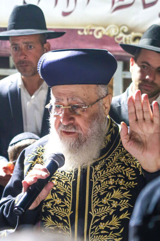 הראשון לציון השתתף: הכנסת ספר תורה לישיבת 'עטרת ראובן'