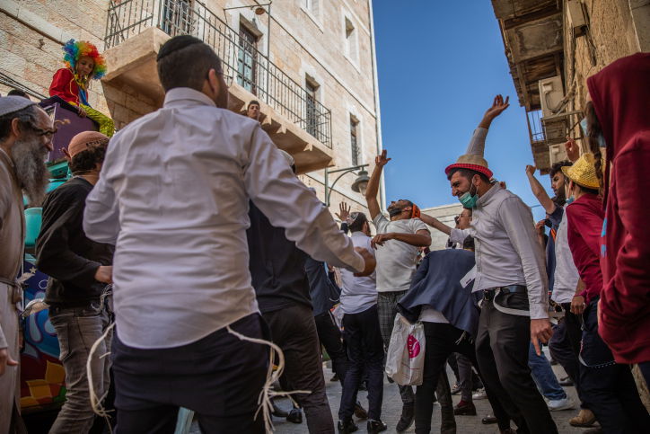 "פורים בא, פורים בא"; למה אין להיטים חדשים לפורים?