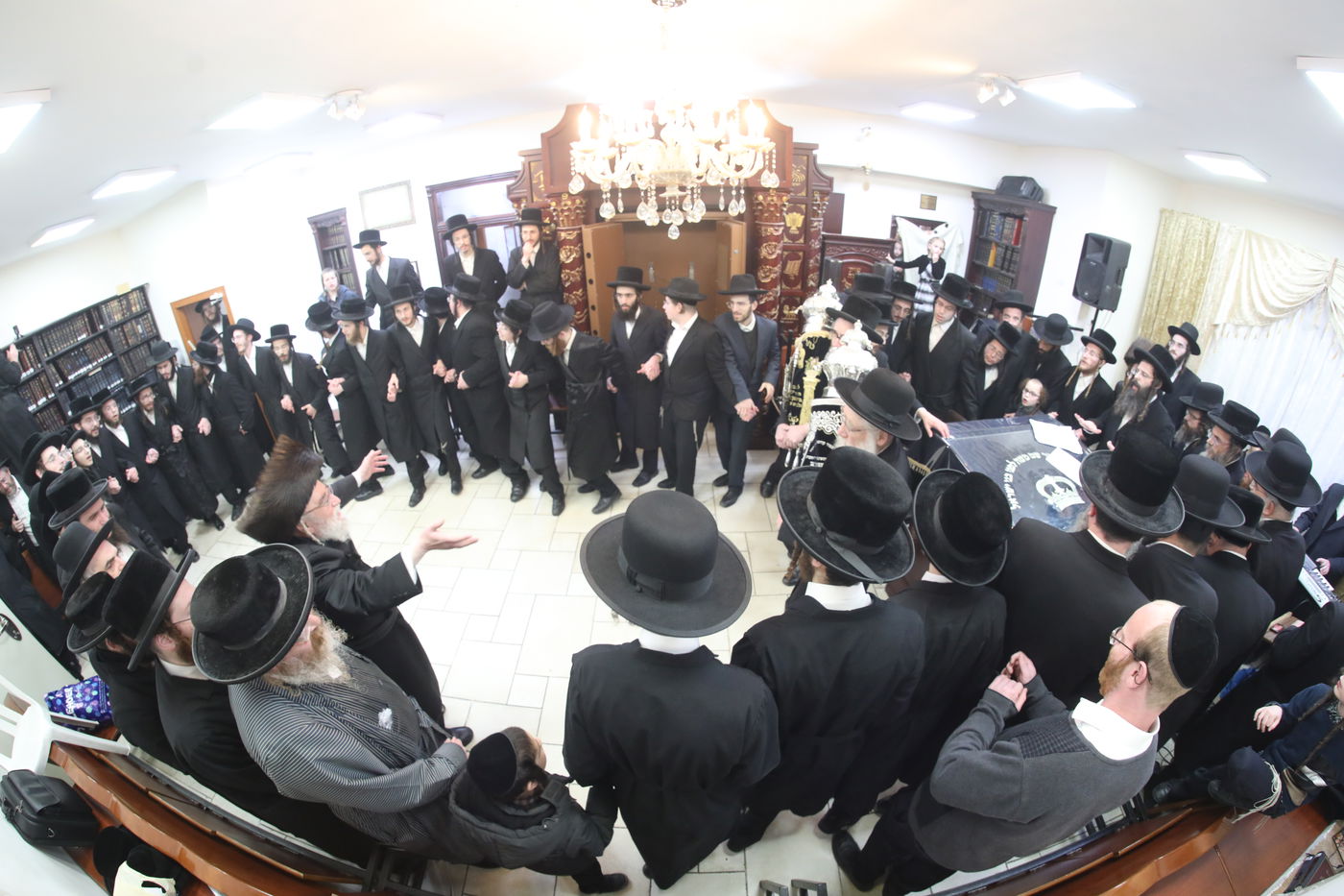 המקובל ערך סעודת הילולא וסיום כתיבת אותיות