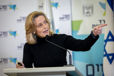 אלרעי-פרייס. ארכיון