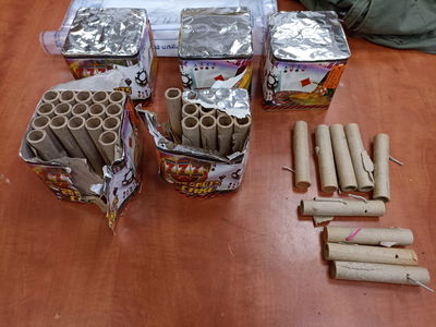 תושב בית שמש מכר זיקוקים לפורים ונחקר