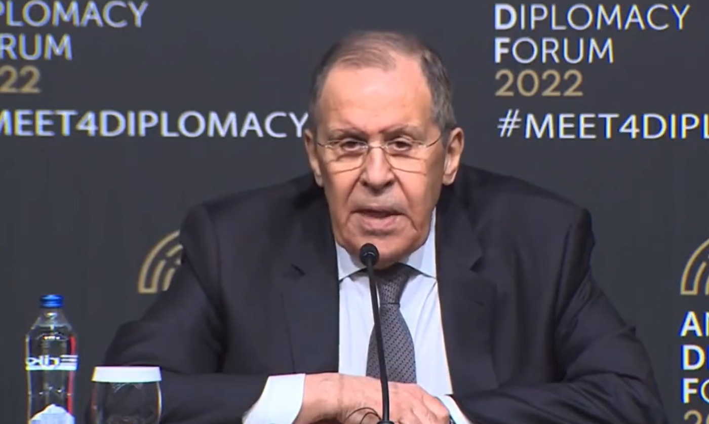 שר החוץ של רוסיה: "לא ניתן לאוקראינה להפוך לנאצית"