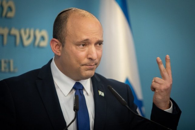 לשכת בנט תדרכה עיתונאים במהלך השבת