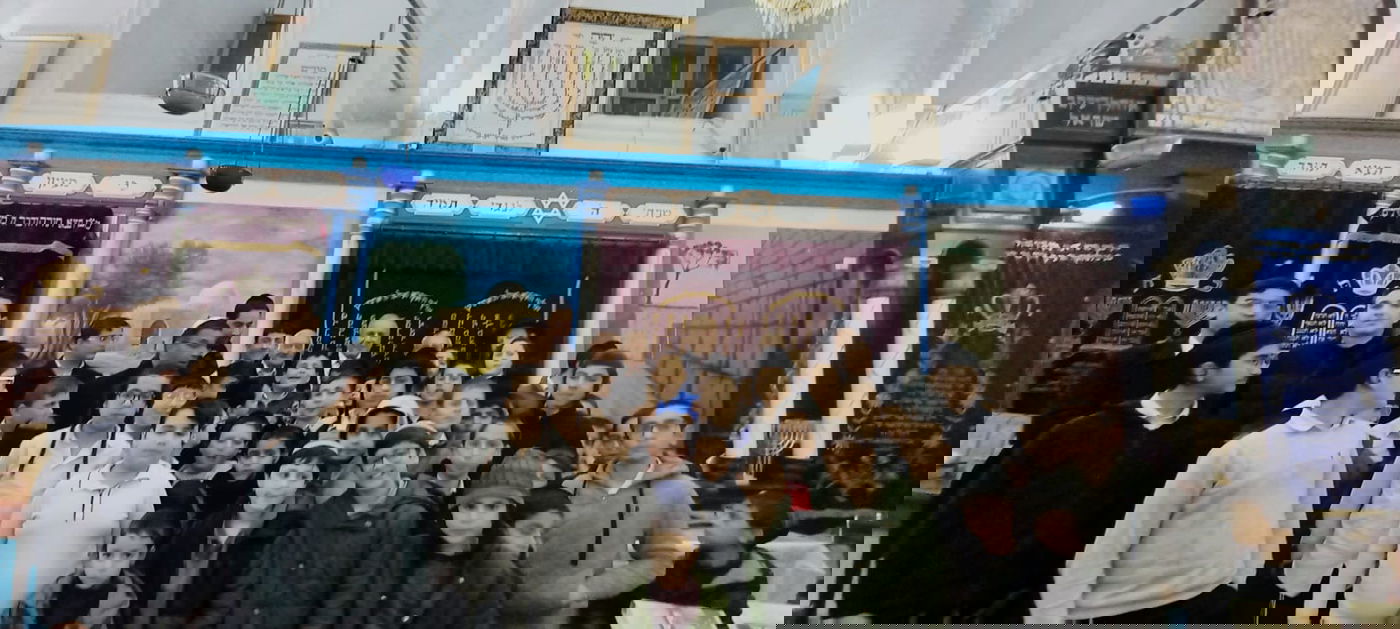 הסתיימה עונת שירת הבקשות; הפייטן יחיאל נהרי חילק פרסים