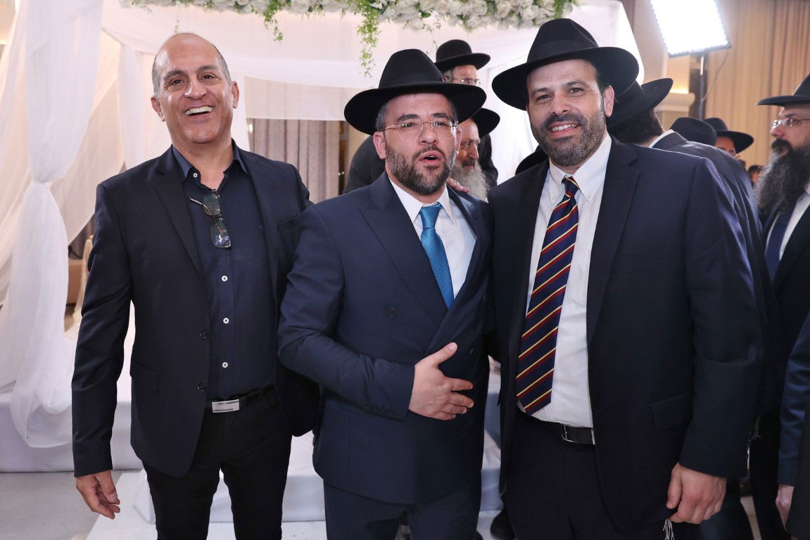 אבי מימרן חיתן, הברנז'ה התייצבה • גלריה