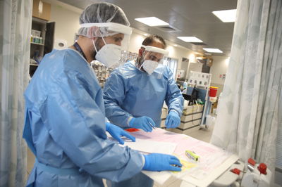 הקורונה בעולם: שוב עלייה בגלי ההדבקה