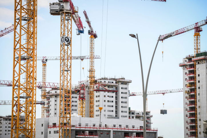 מנכ"ל השיכון: "מי שהבטיח 'ירידה' - שקרן"