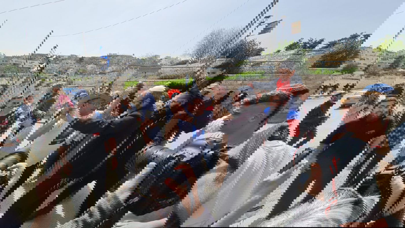 חגיגות פורים בגבעת האבות - חברון • תיעוד