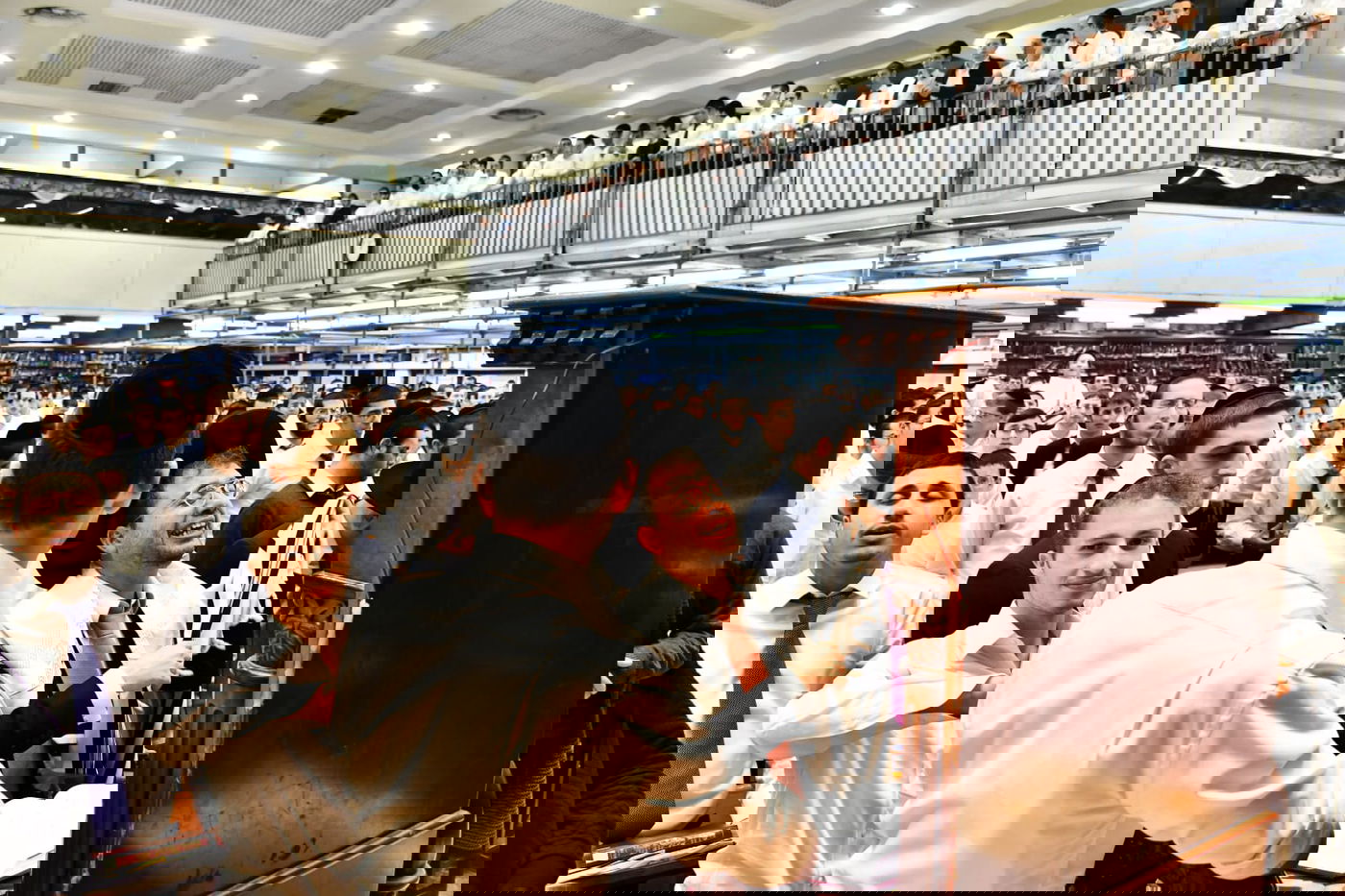 בהוראת רה"י: הבחורים נשארו ללמוד • צפו