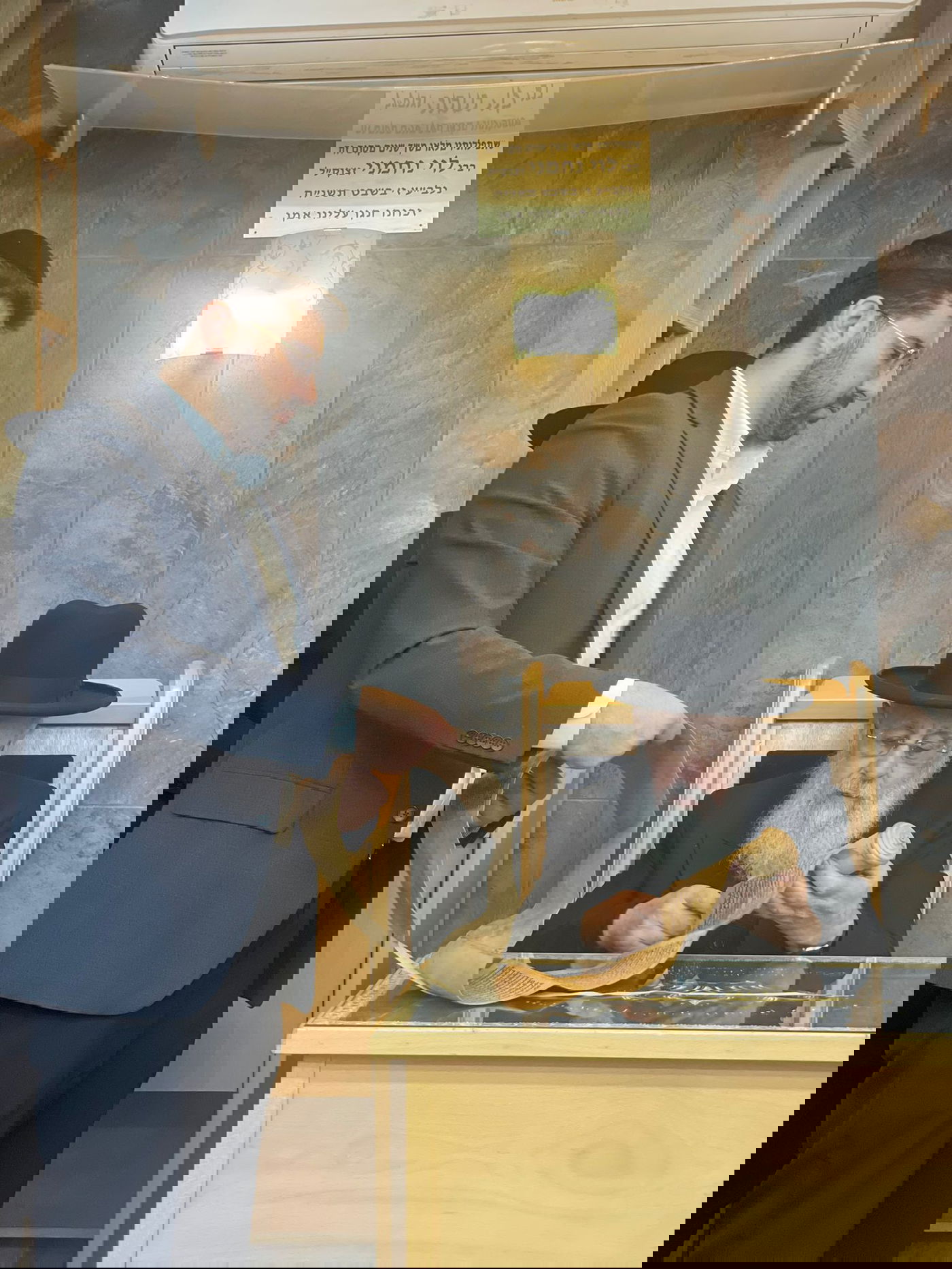 תיעוד: קריאת המגילה של הראשון לציון