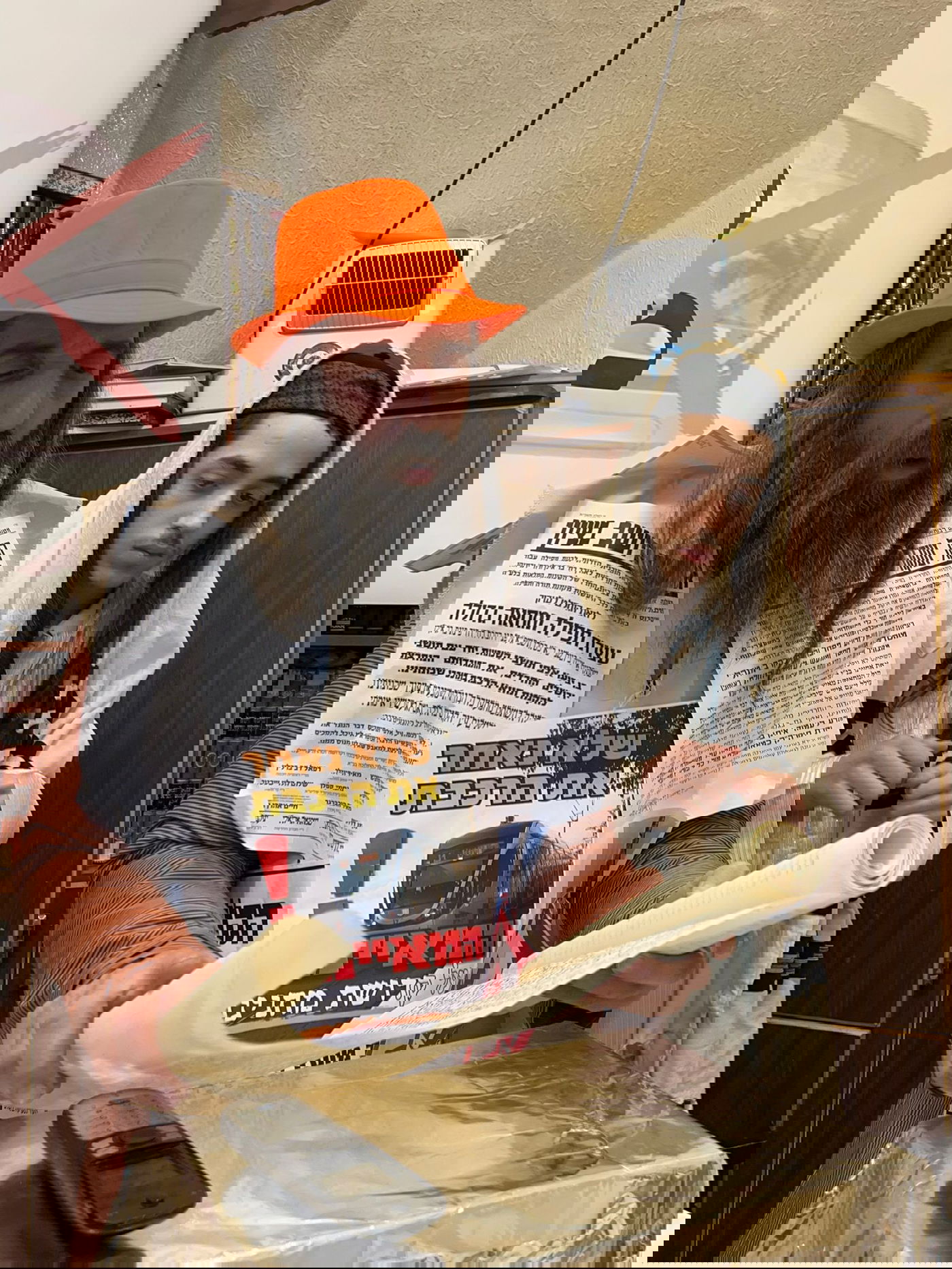 התחפושת של יואליש קרויס: המאבק נגד הרכבת • תיעוד