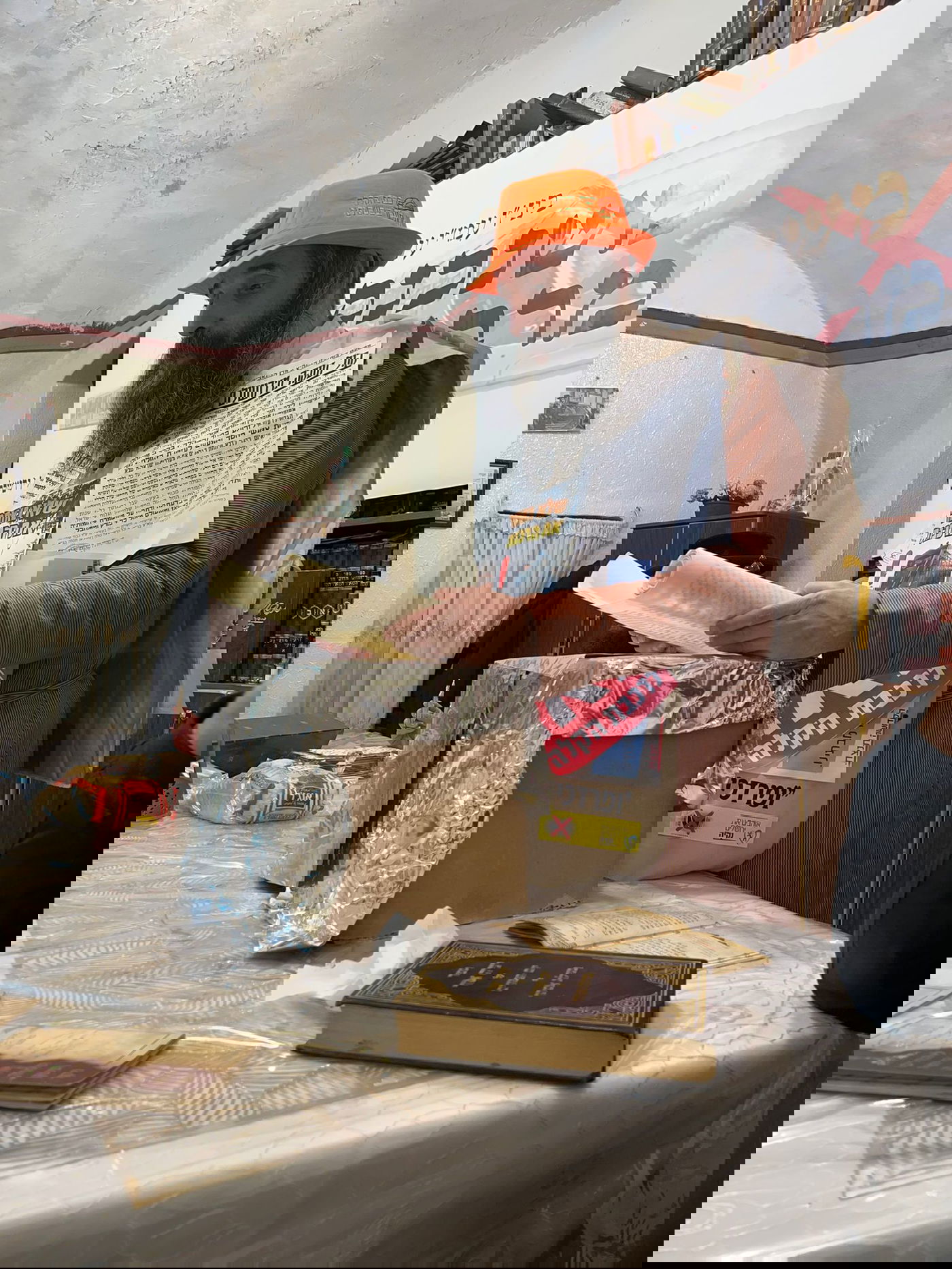 התחפושת של יואליש קרויס: המאבק נגד הרכבת • תיעוד