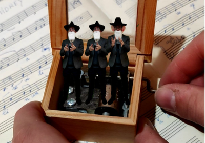 לכבוד חג הפורים: לייזר ברוק בחזנות ייחודית