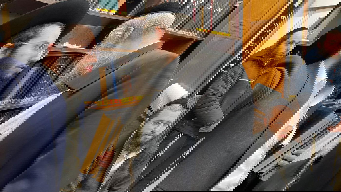 הרגעים הראשונים לאחר הסתלקות שר התורה