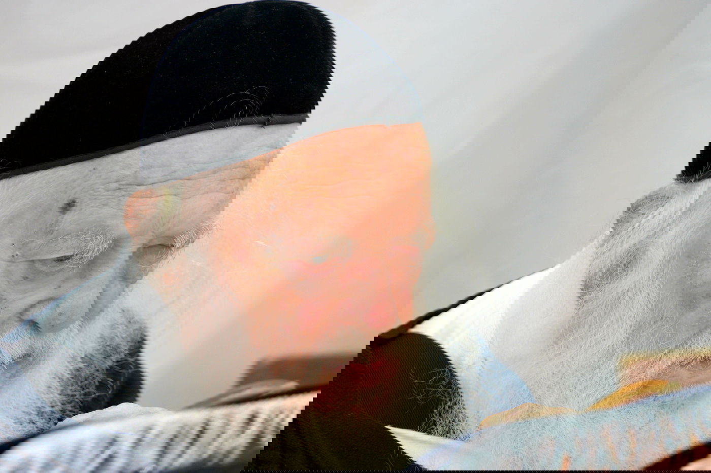 בלימוד, בחגים ובשמחות; מרן הגר"ח מבעד לעדשת המצלמה