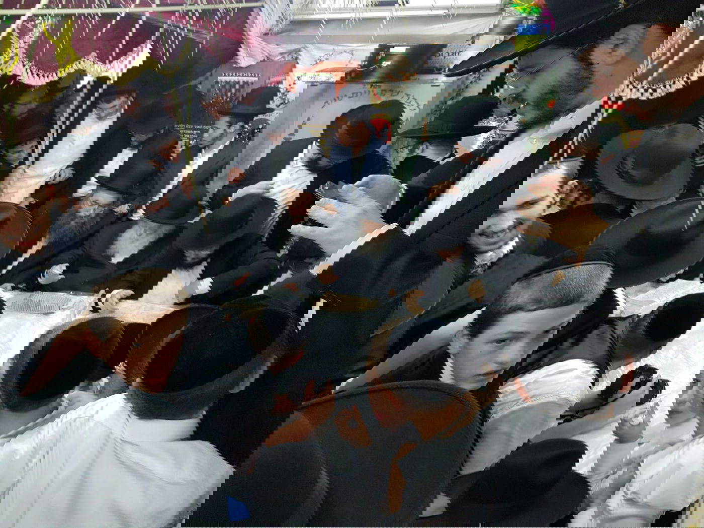 בלימוד, בחגים ובשמחות; מרן הגר"ח מבעד לעדשת המצלמה