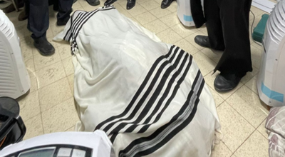 בחצות לילה: זעקות השבר לצד מיטת מרן הגר"ח קנייבסקי