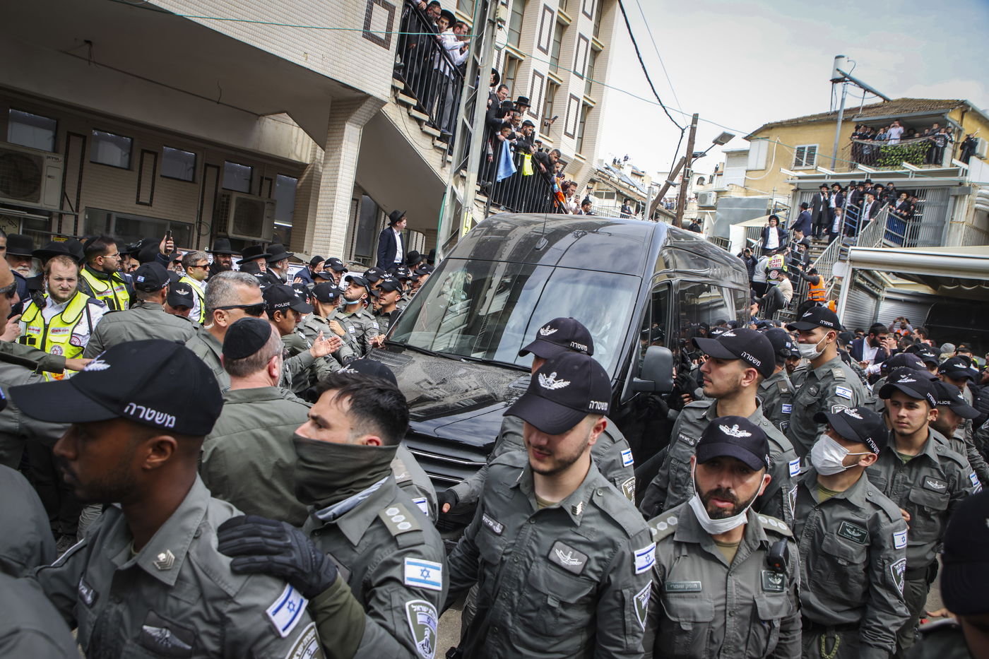 מהפטירה ועד הקבורה - ב-182 תמונות • צפו