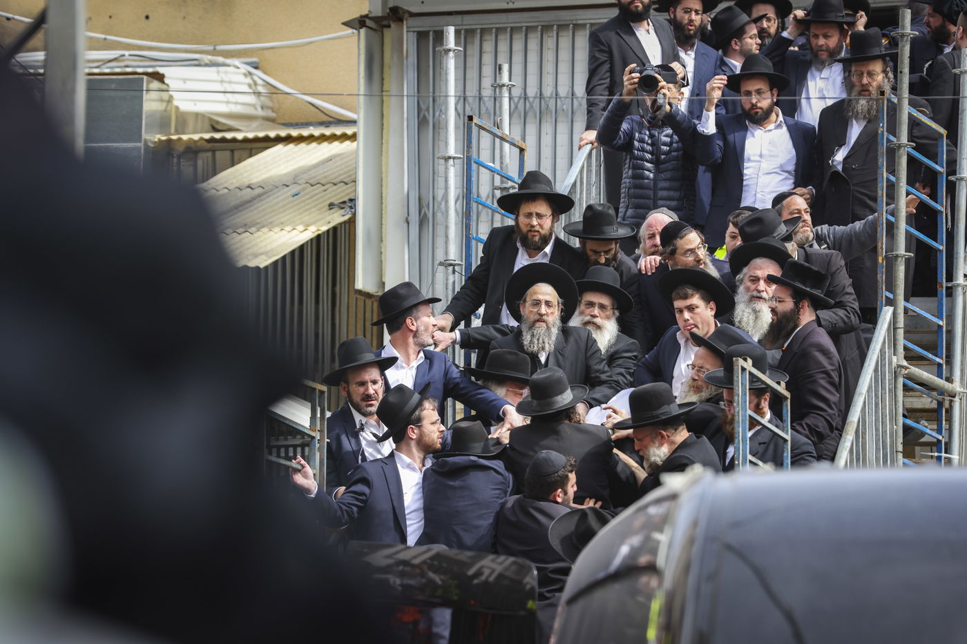 מהפטירה ועד הקבורה - ב-182 תמונות • צפו