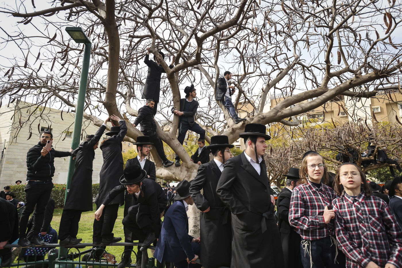 מהפטירה ועד הקבורה - ב-182 תמונות • צפו