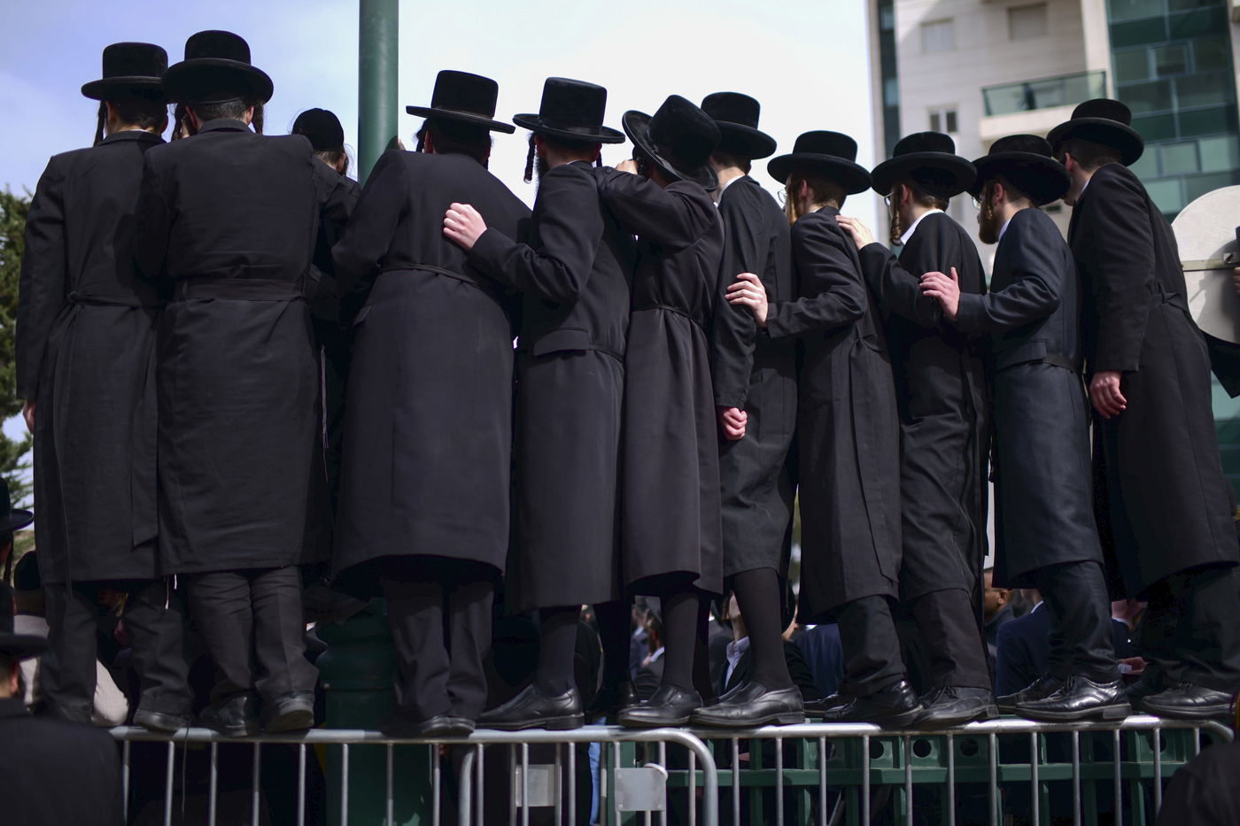 מהפטירה ועד הקבורה - ב-182 תמונות • צפו