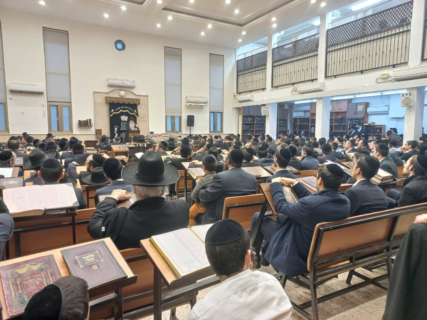 כשהחברותא של הגר"ח עשרות שנים - עשה 'קריעה' • צפו