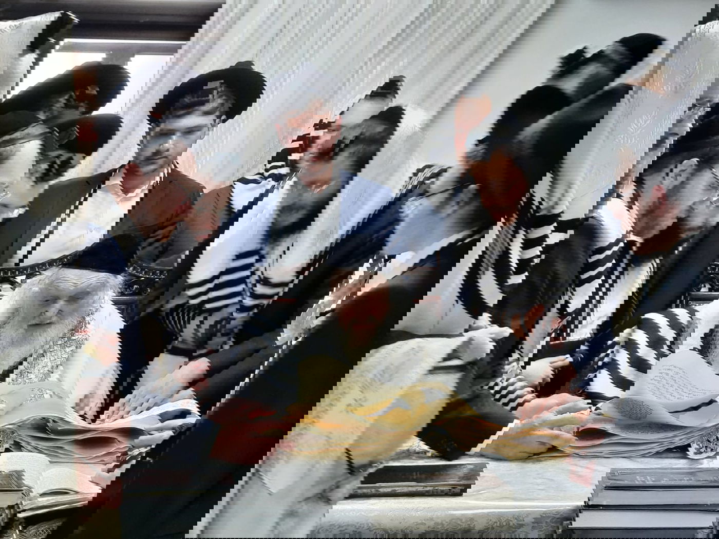 כך חגגו את פורים בישיבת הגר"מ שטרנבוך