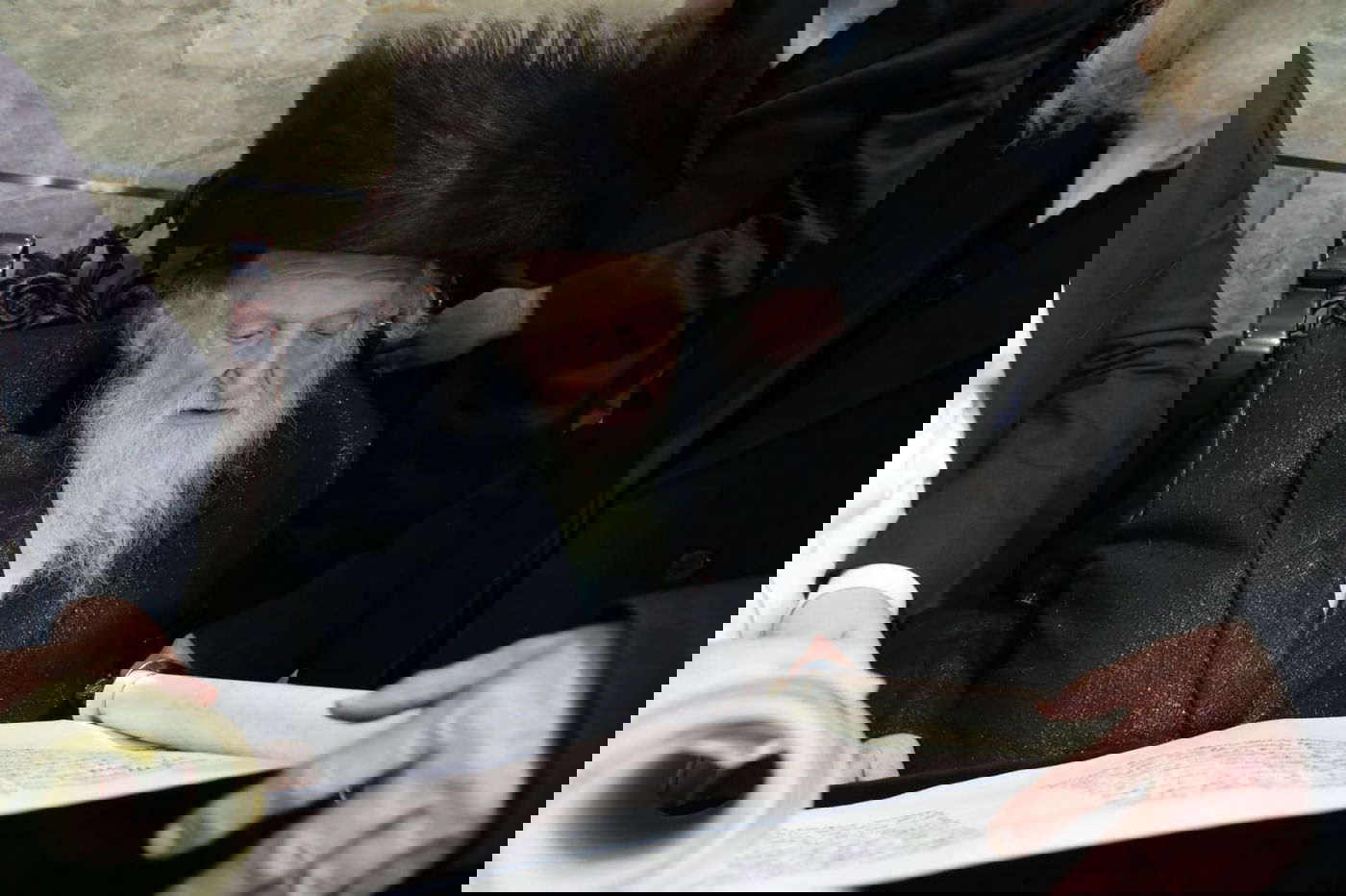 כך חגגו את פורים בישיבת הגר"מ שטרנבוך