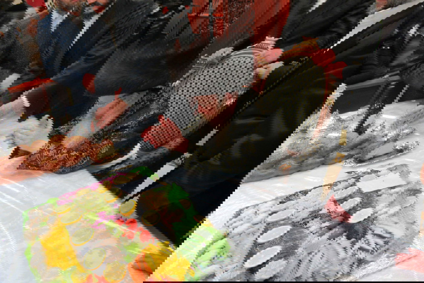 האדמו"ר רקד על השולחן; פורים בקרעטשניף קרית גת