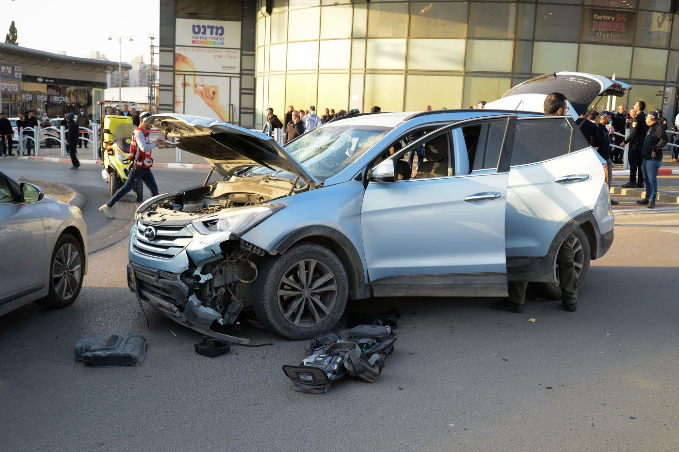 שמונה דקות של מסע רצחני בשלוש זירות | דקה אחר דקה