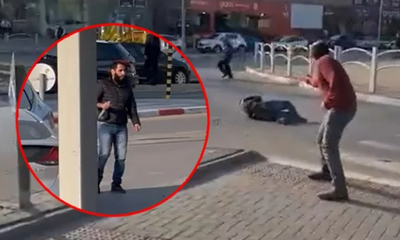 האזרחים יורים במחבל