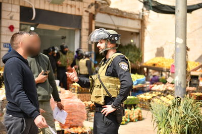 מבצע בכפר עקב: רכבים גנובים הוחרמו; צפו