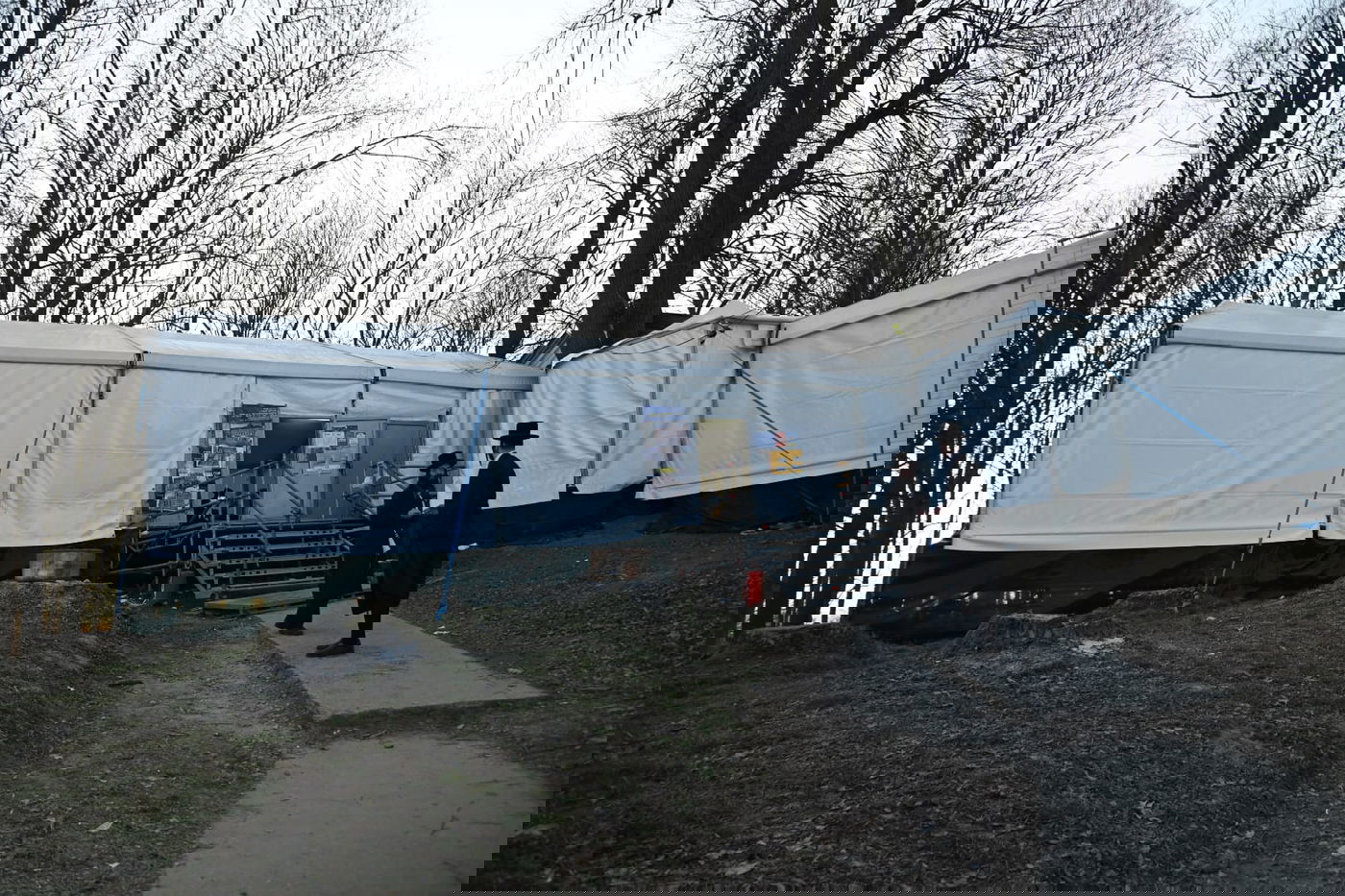 המונים בציון רבי אלימלך מליז'ענסק • תיעוד