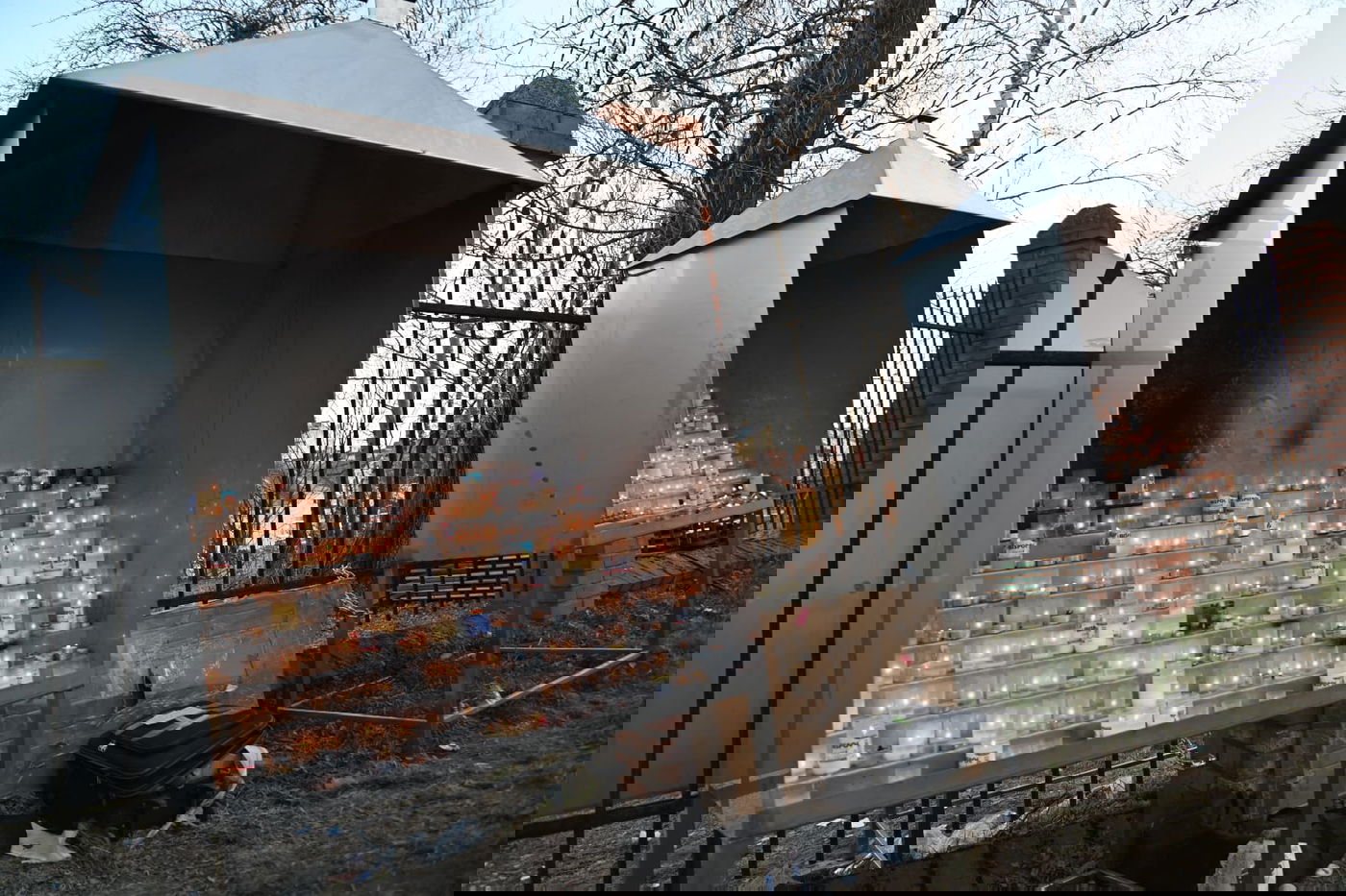 המונים בציון רבי אלימלך מליז'ענסק • תיעוד