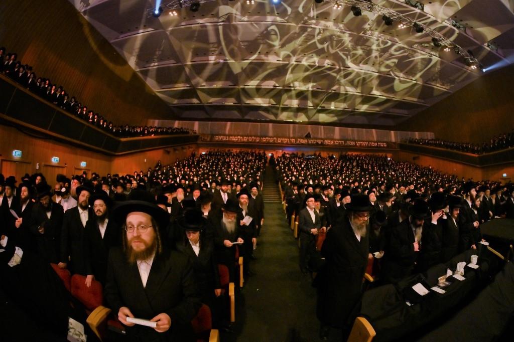 כך ציינו בויז'ניץ עשור להסתלקותו של הרבי זצוק"ל