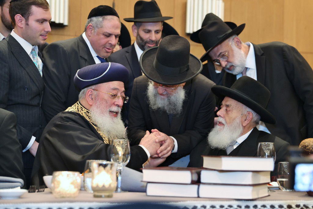 תיעוד: שמחת חתונת נכד הראשונים לציון