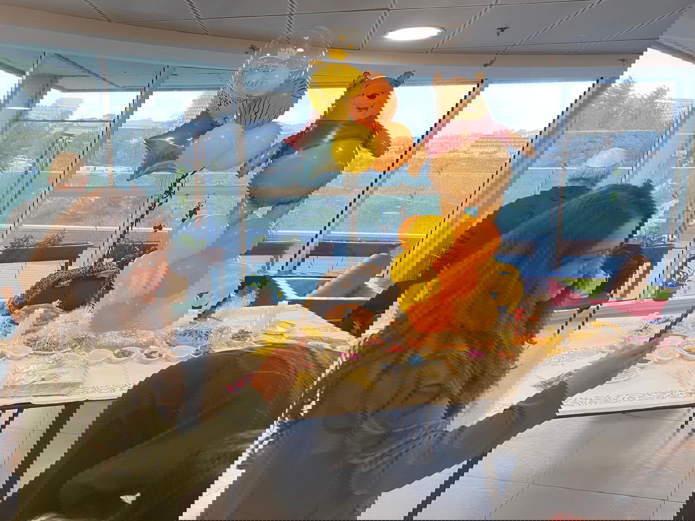 מחלה נדירה: כך רפאל אביב בן ה-3 חגג תספורת