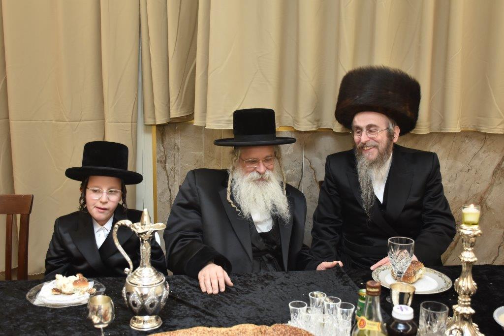 בר מצווה לנין האדמו"רים מויז'ניץ ונדבורנה