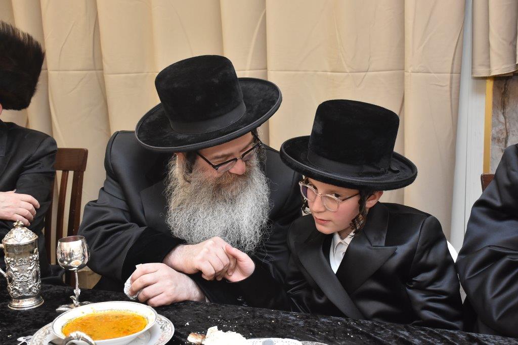 בר מצווה לנין האדמו"רים מויז'ניץ ונדבורנה