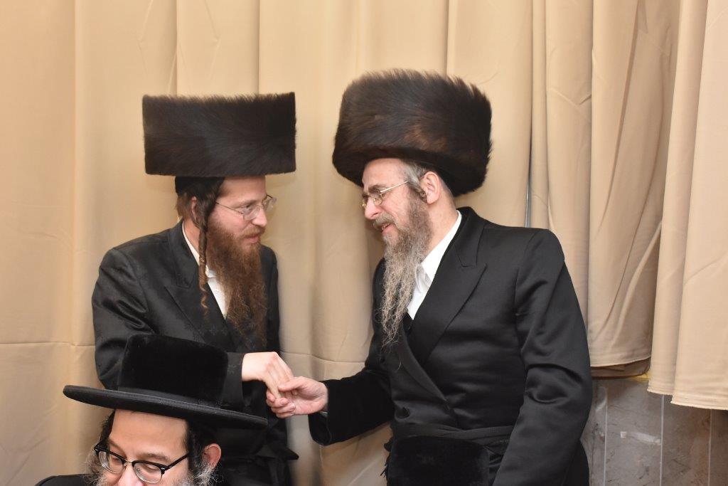 בר מצווה לנין האדמו"רים מויז'ניץ ונדבורנה