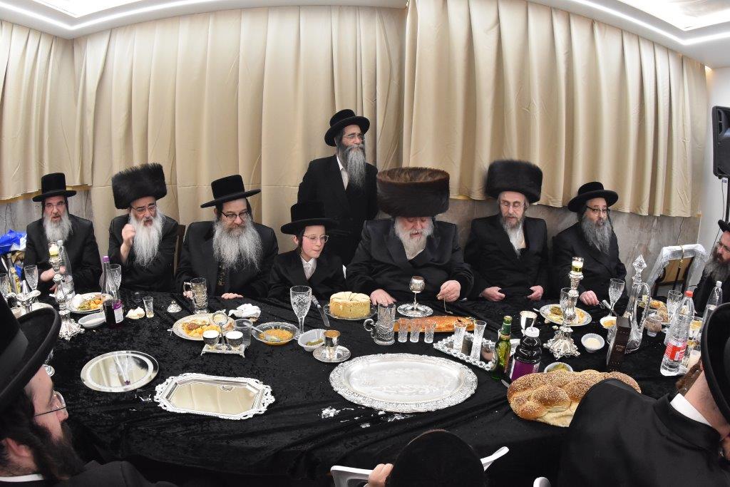 בר מצווה לנין האדמו"רים מויז'ניץ ונדבורנה