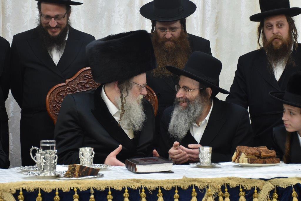 שמחת הבר מצווה לנכד האדמו"ר ממודז'יץ