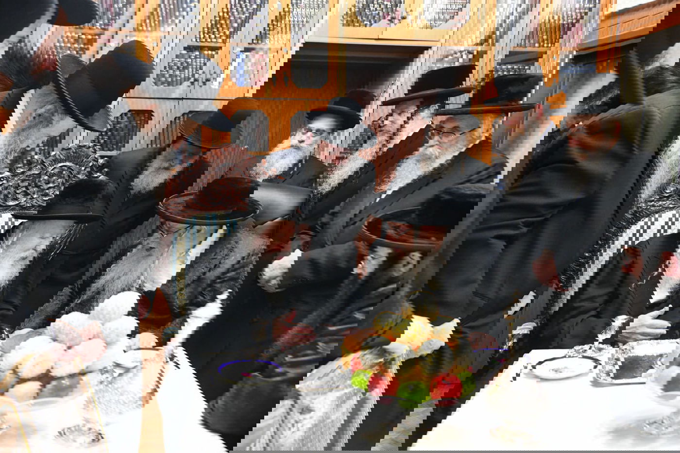 השיא נשבר: כ-40 מיליון דולר גויסו בוועידה של חסידות גור