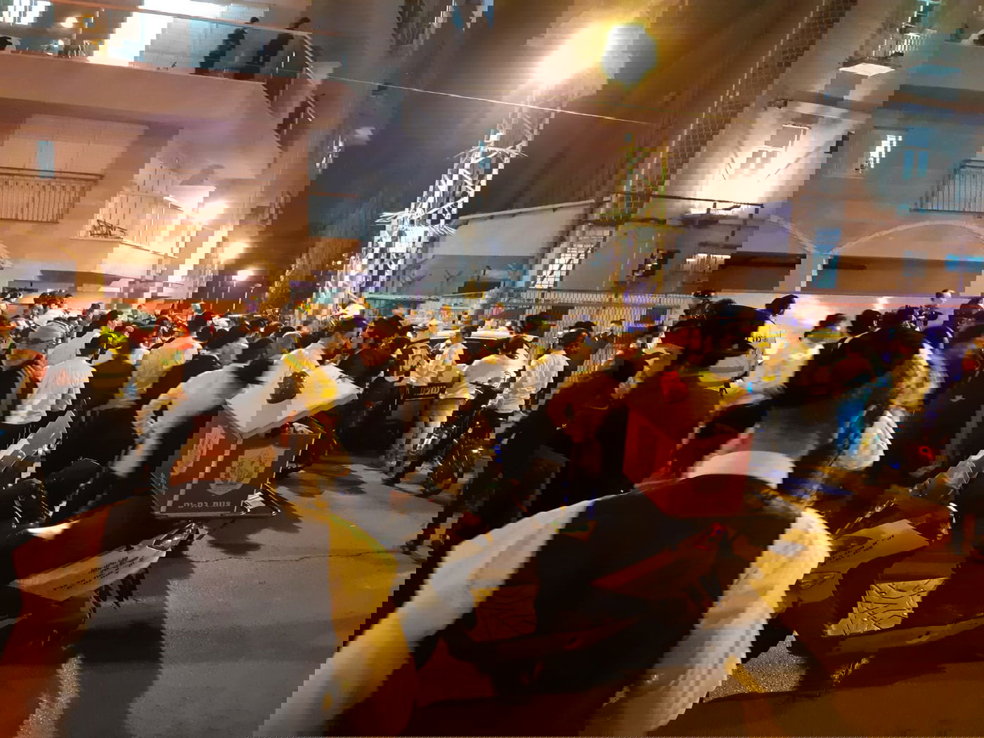 זירת הפיגוע בבני ברק - בתמונות • צפו