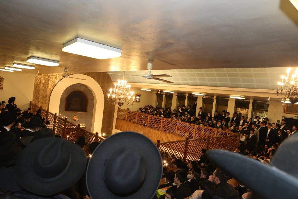 אלפים השתתפו בעצרות הספד למרן הגר"ח קנייבסקי