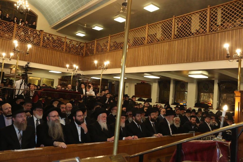 אלפים השתתפו בעצרות הספד למרן הגר"ח קנייבסקי