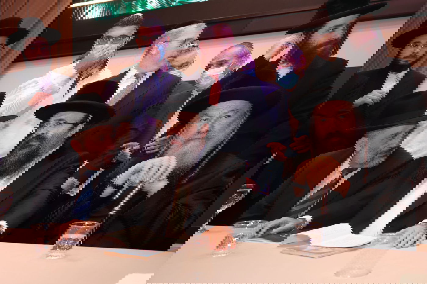 הרנטגן השיא את בנו; המונים השתתפו • צפו