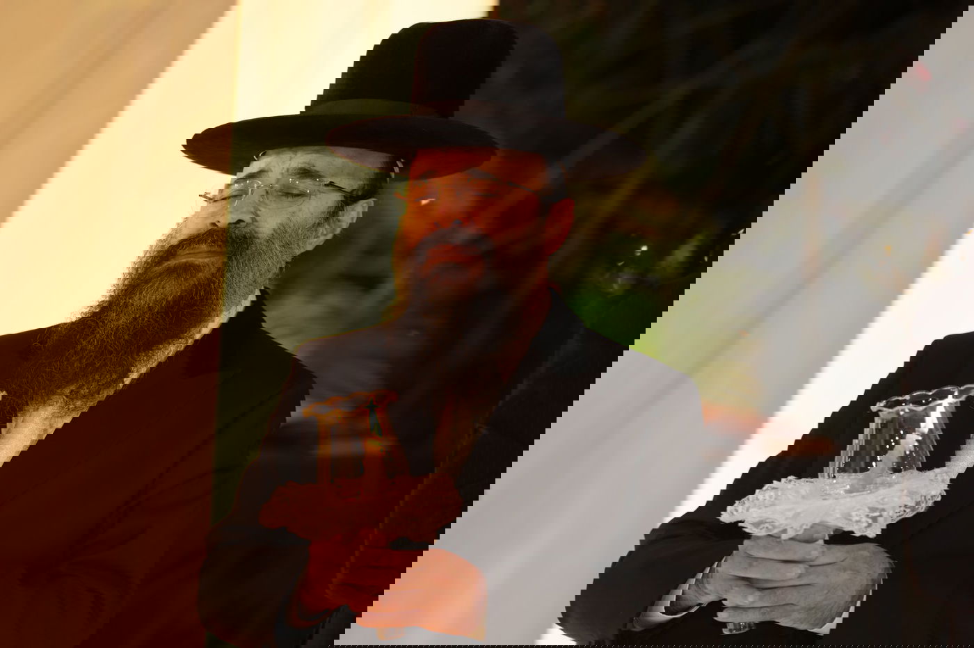 הרנטגן השיא את בנו; המונים השתתפו • צפו