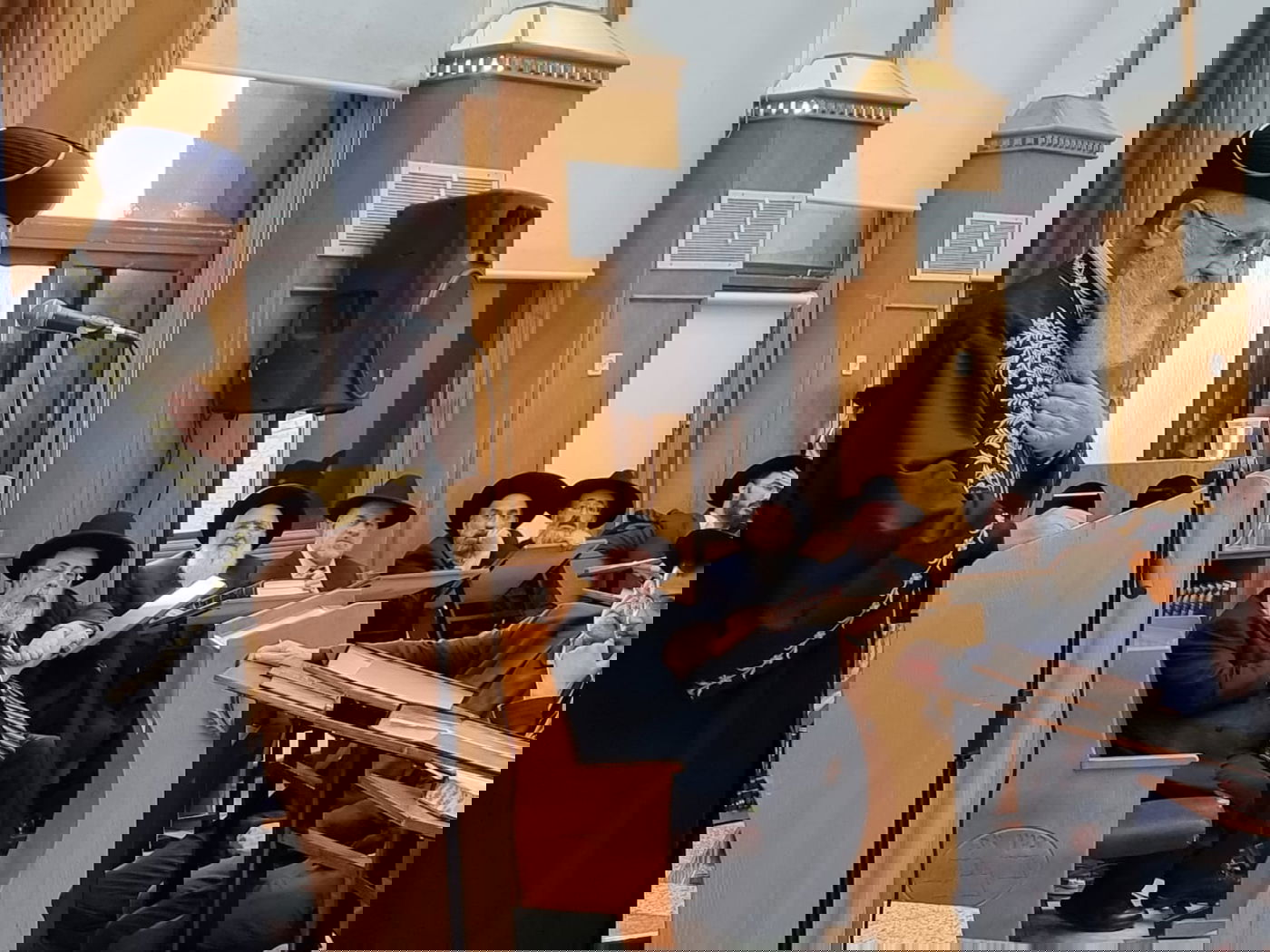 לקראת יום השנה: המונים בציון זקן הראשונים לציון