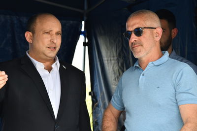 ראש המשלה בנט וראש השב"כ